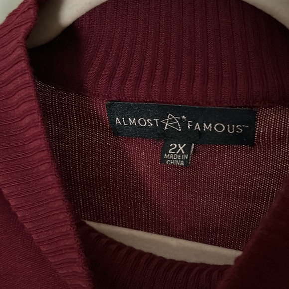 Almost Famous - 2X Wine Red Sweater with mesh sleeves - Picture 5 of 6